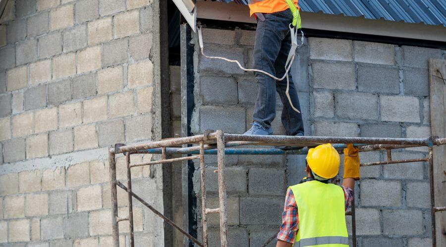 Expert Emergency Roof Repairs services in East Freedom, PA